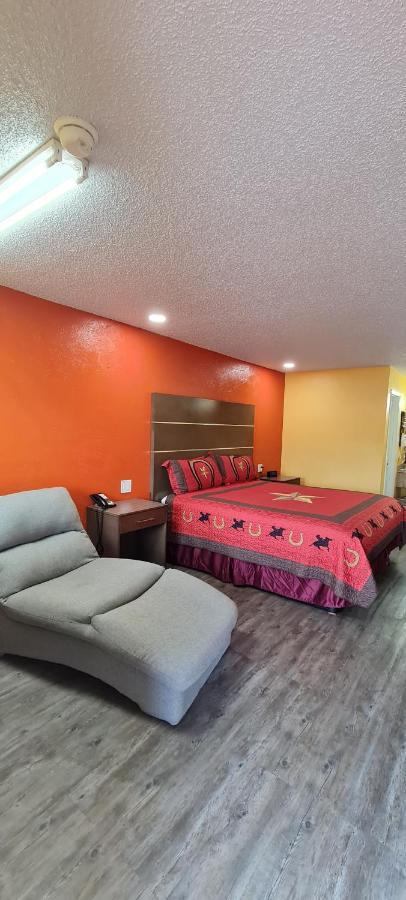 Chaparral Motel Hallettsville Dış mekan fotoğraf