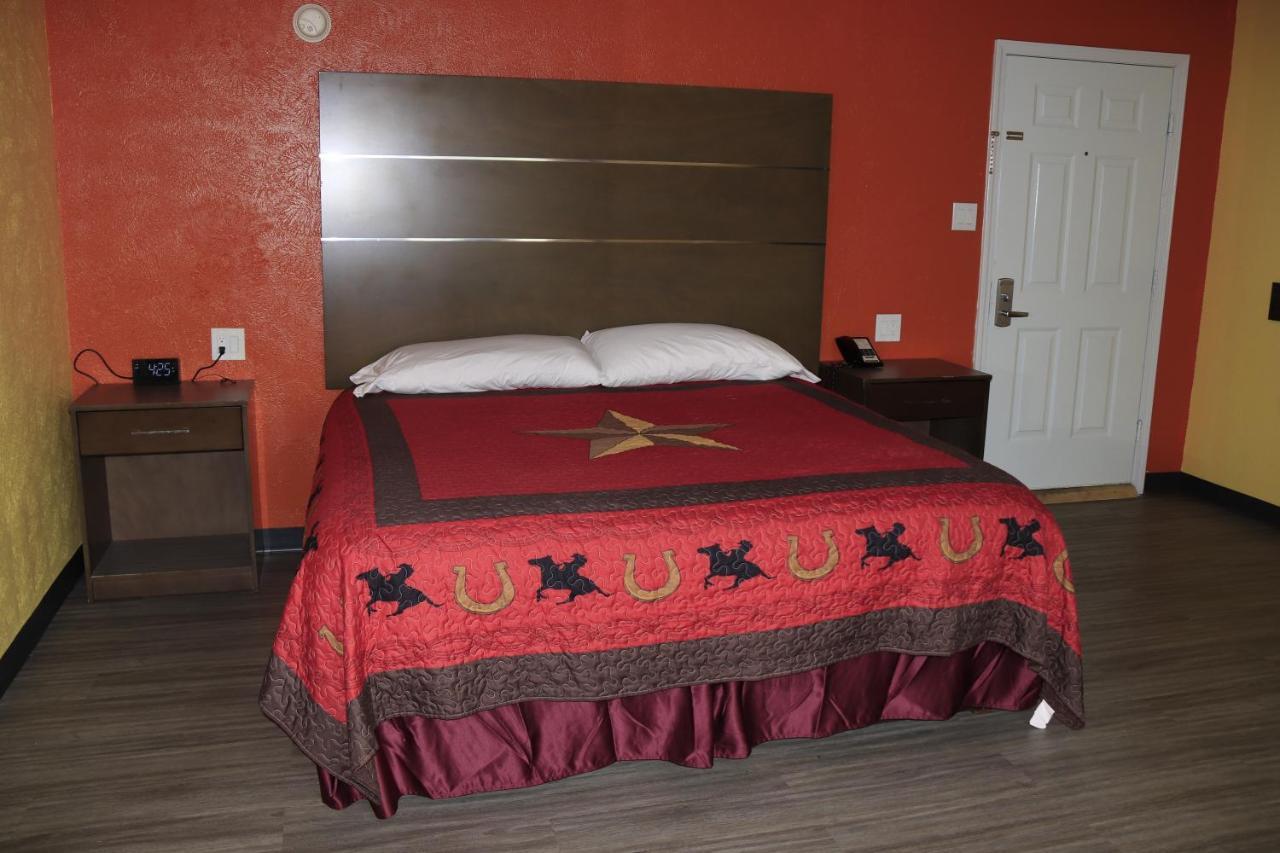 Chaparral Motel Hallettsville Dış mekan fotoğraf